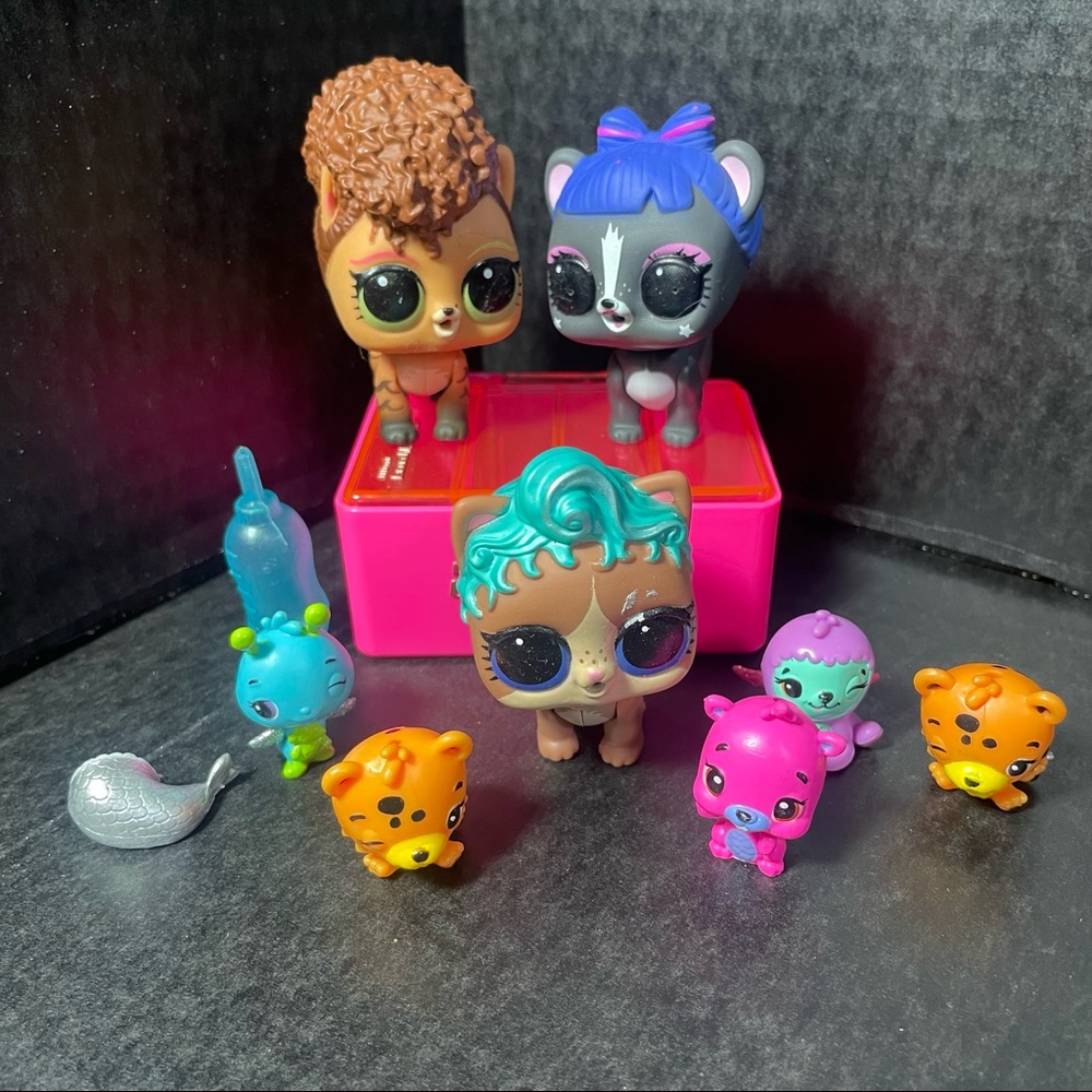 GREAT ADD ON LOL PET AND HATCHIMALS LOT AND ACCESSORIES W TRAVEL CASE PRICE FIRM